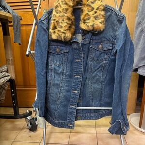Chico's Blue Denim Jacket with Leopard Faux Fur Collar